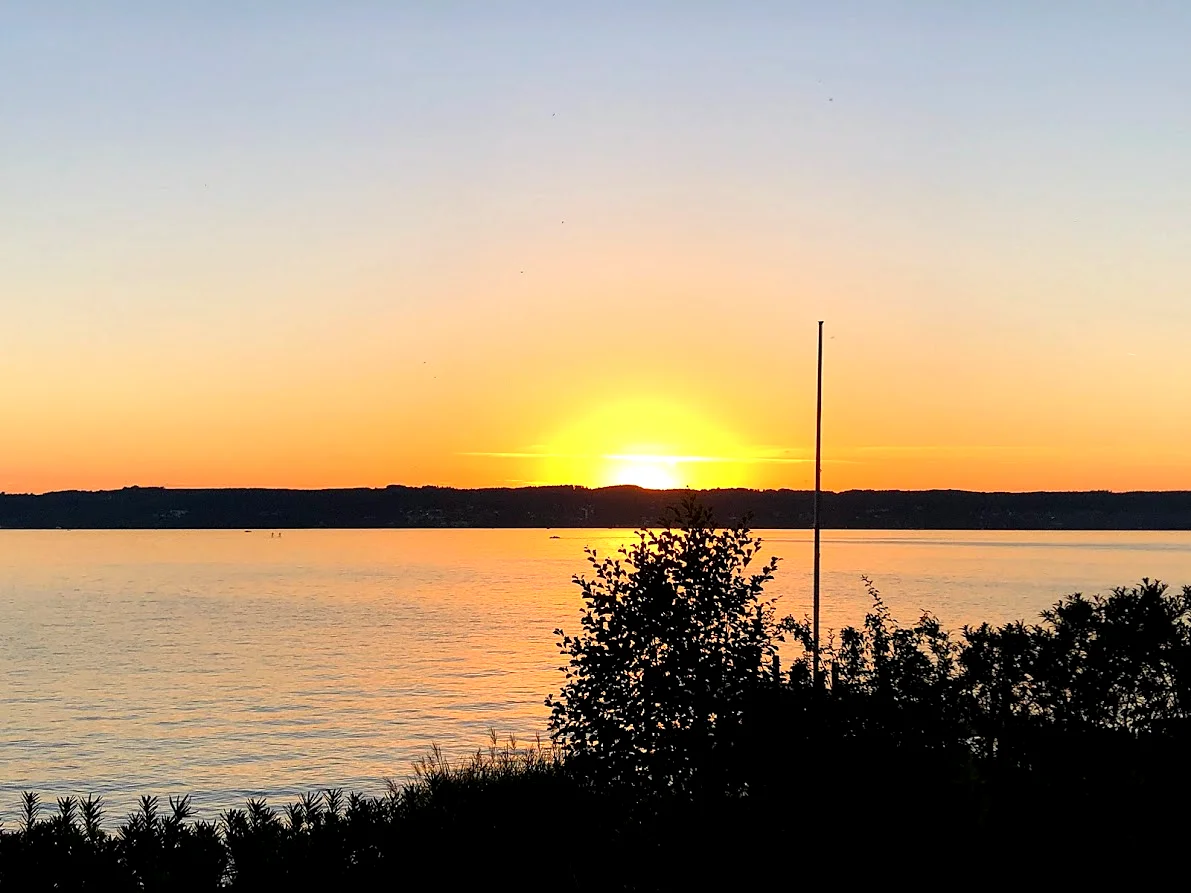 Sonnenuntergang über dem Starnberger See